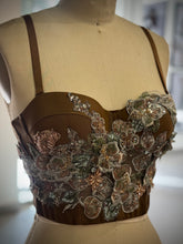 Cargar imagen en el visor de la galería, Brown Bustier Top