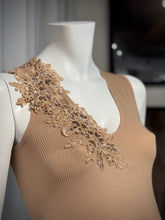 Cargar imagen en el visor de la galería, Petal Skin Bodysuit in different colors