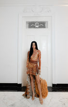 Cargar imagen en el visor de la galería, Neo Sculpt Turtleneck Top