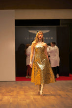 Load image into Gallery viewer, Strapless midi gold dress
