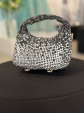 Cargar imagen en el visor de la galería, Handbag in rhinestone