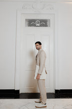 Cargar imagen en el visor de la galería, Ivory Lace Ensemble