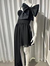 Cargar imagen en el visor de la galería, Statement Bow Corset Top