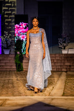 Cargar imagen en el visor de la galería, Strapless Baby Blue Gown