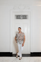 Cargar imagen en el visor de la galería, Mirror Glow Shirt
