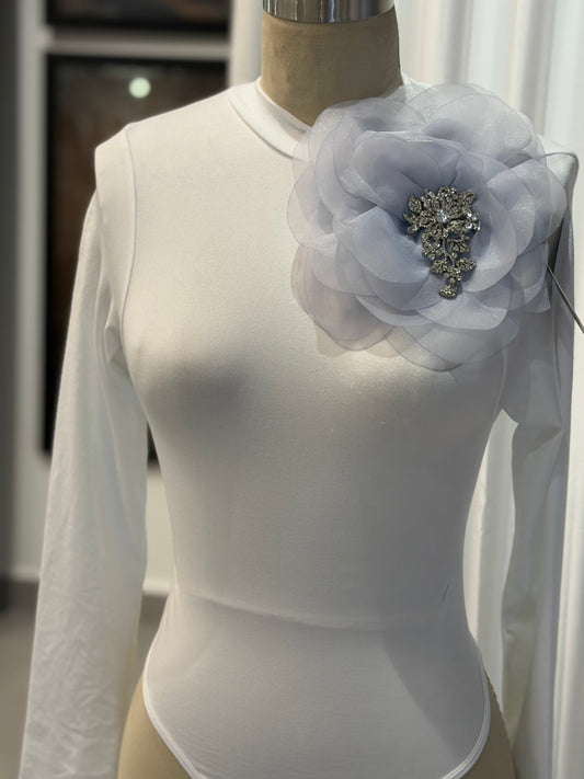 Camelia Blanc top