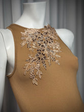 Cargar imagen en el visor de la galería, Petal Skin Bodysuit in different colors
