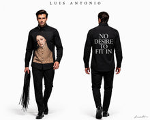 Cargar imagen en el visor de la galería, White shirt - No desire to fit in
