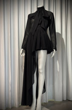 Cargar imagen en el visor de la galería, The Black Tie Blouse
