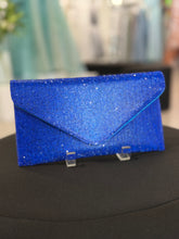 Cargar imagen en el visor de la galería, Rhinestone envelopes
