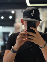 Cargar imagen en el visor de la galería, LA CAP
