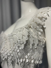 Cargar imagen en el visor de la galería, Lace White Bralette Top
