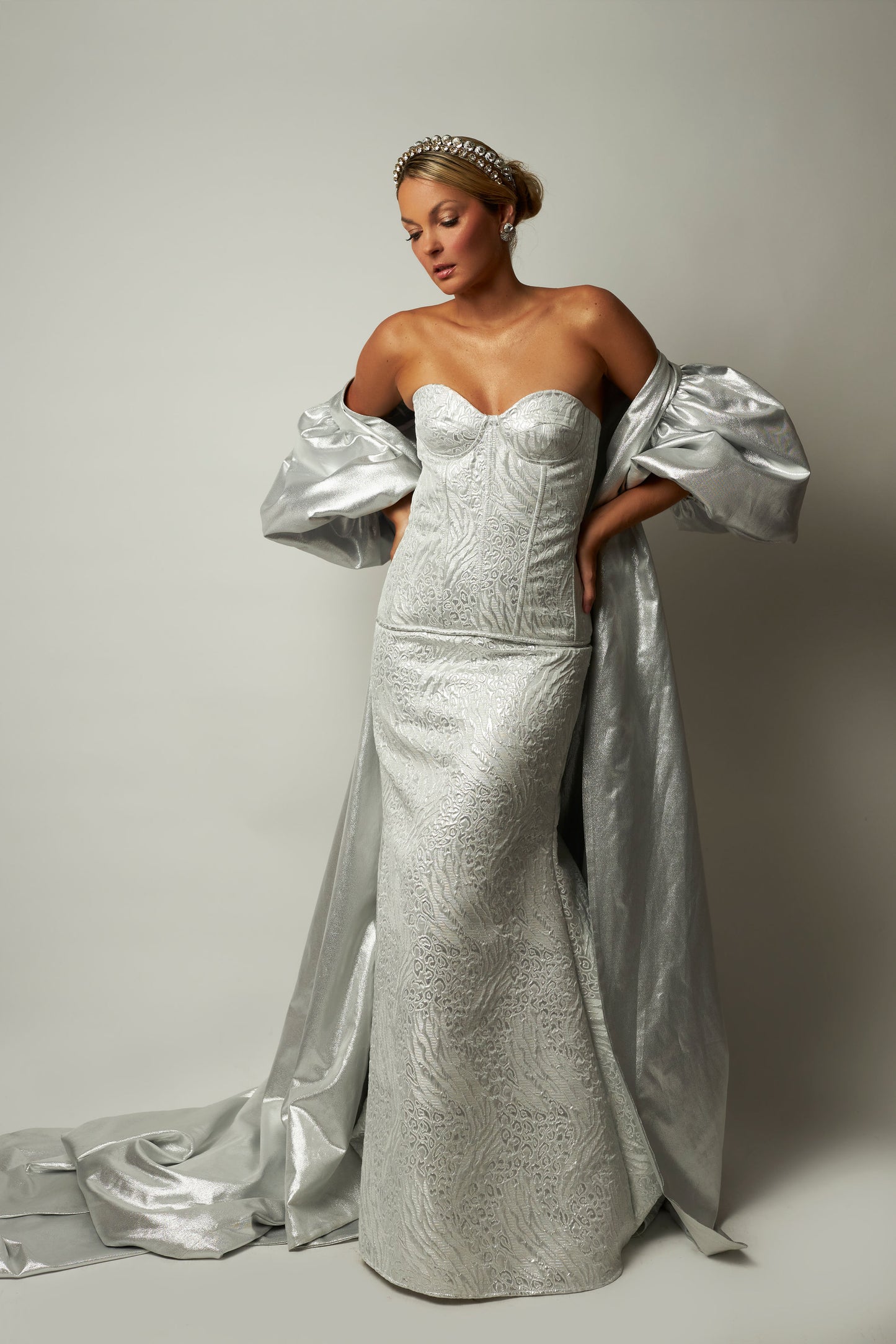 Lumière Opera Cape