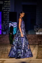 Load image into Gallery viewer, Campana dress with one sleeve
