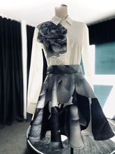 Load image into Gallery viewer, Neoprene short skirt roses leaves
